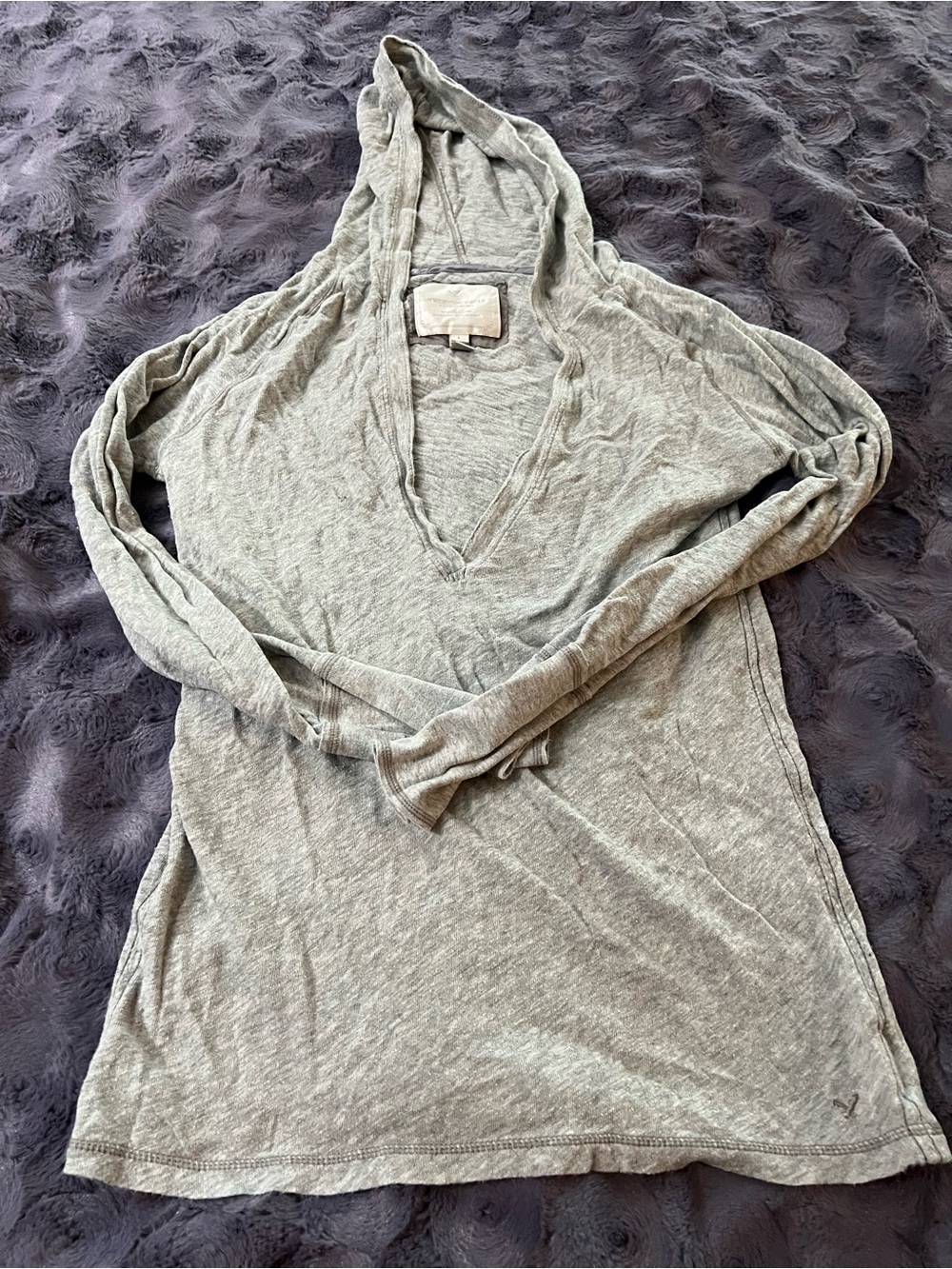 American Eagle Outfitters Heather Gray V-Neck Hooded Tunic